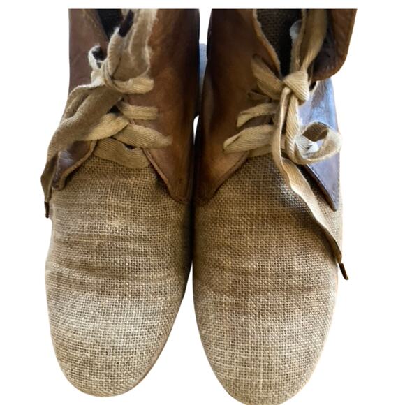 Hudson Distressed Leather and Linen Ankle Boots - Size 38 - Rustic Boho Style - Picture 2 of 8